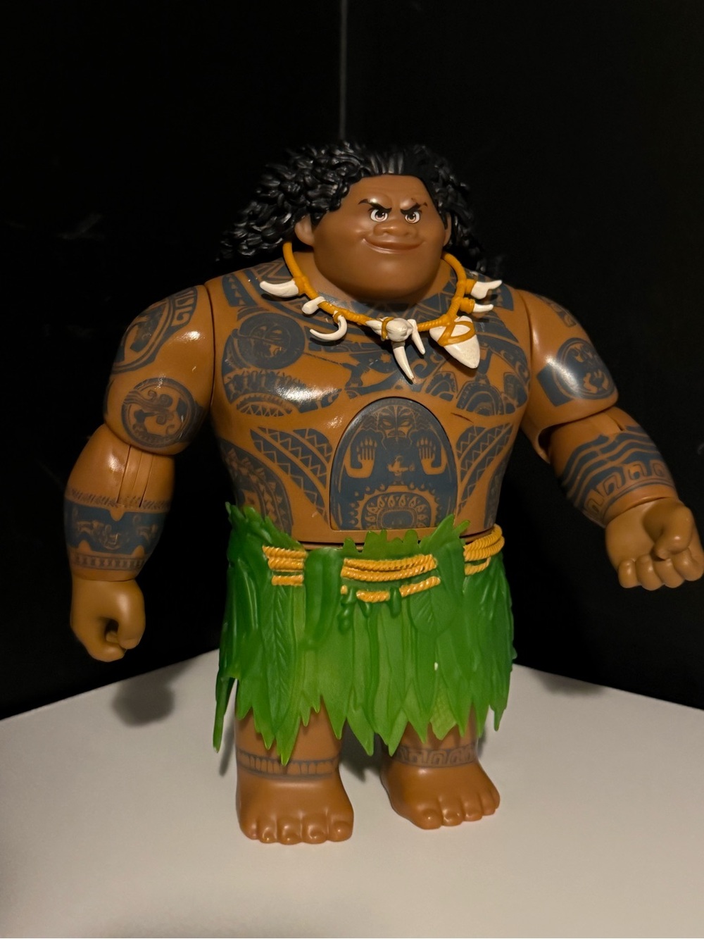 Disney Moana Maui Figure Talks